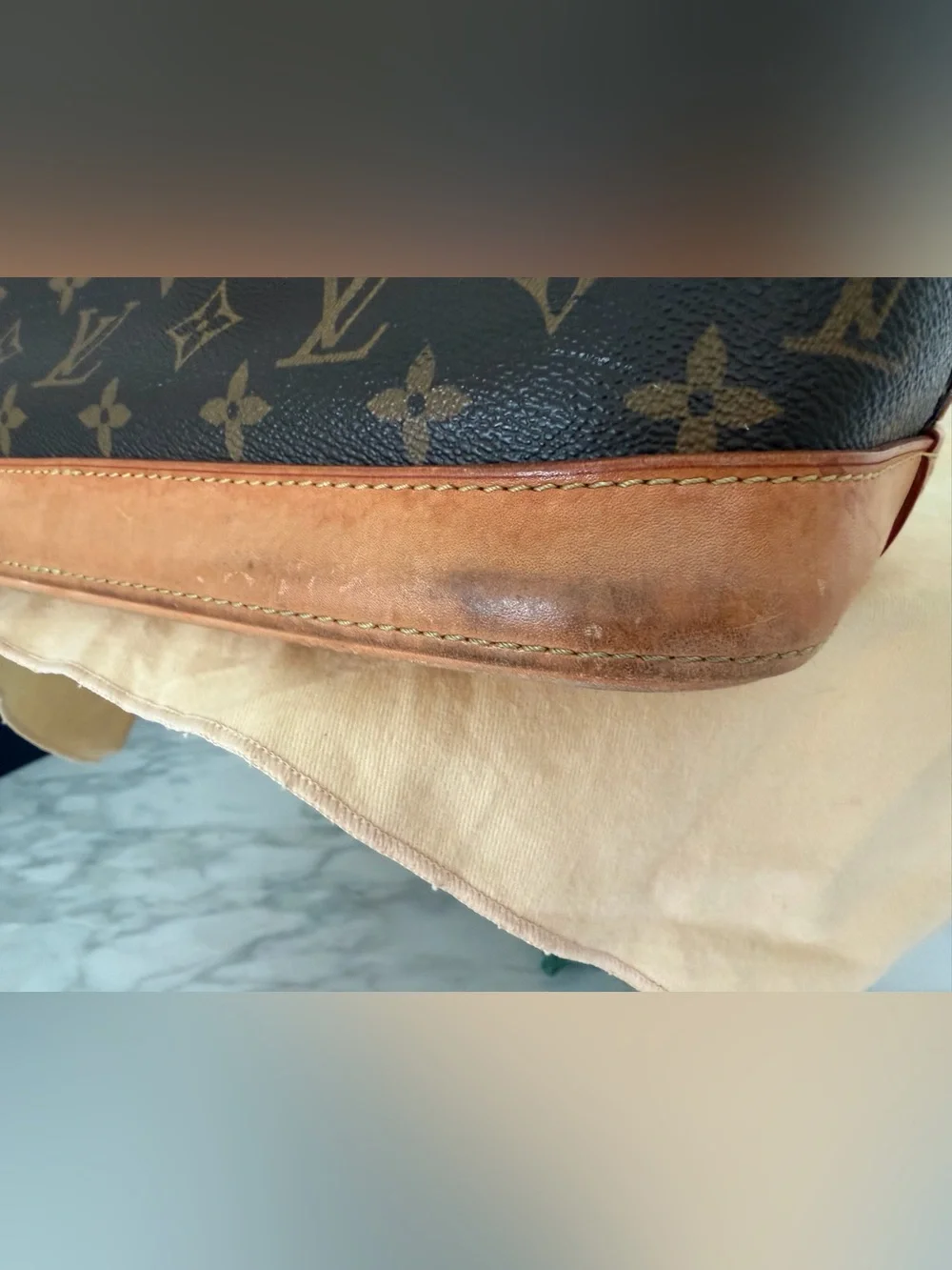 Authentic Louis Vuitton Monogram Alma PM W/Lock, Key & Dust Bag